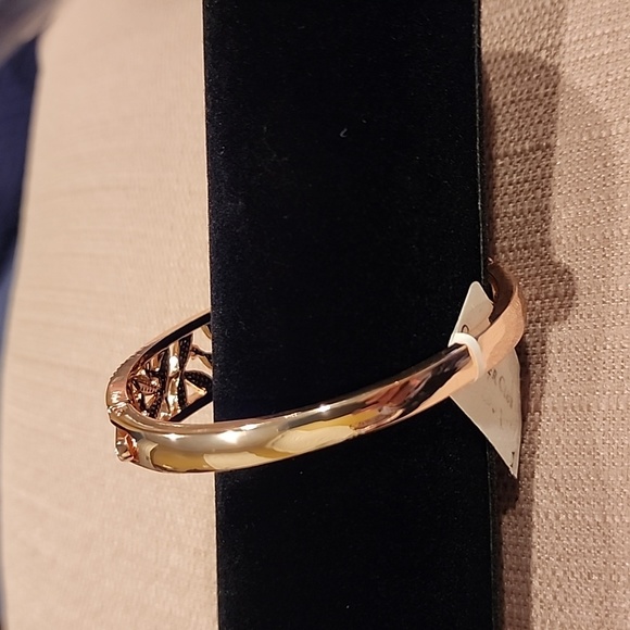 Charter Club Rose Gold-Tone Crystal Filigree Bangle Bracelet NWT - Picture 5 of 5